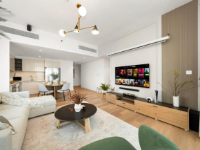 The Cinema Suite Luxury 2-Bed close to Dubai Mall